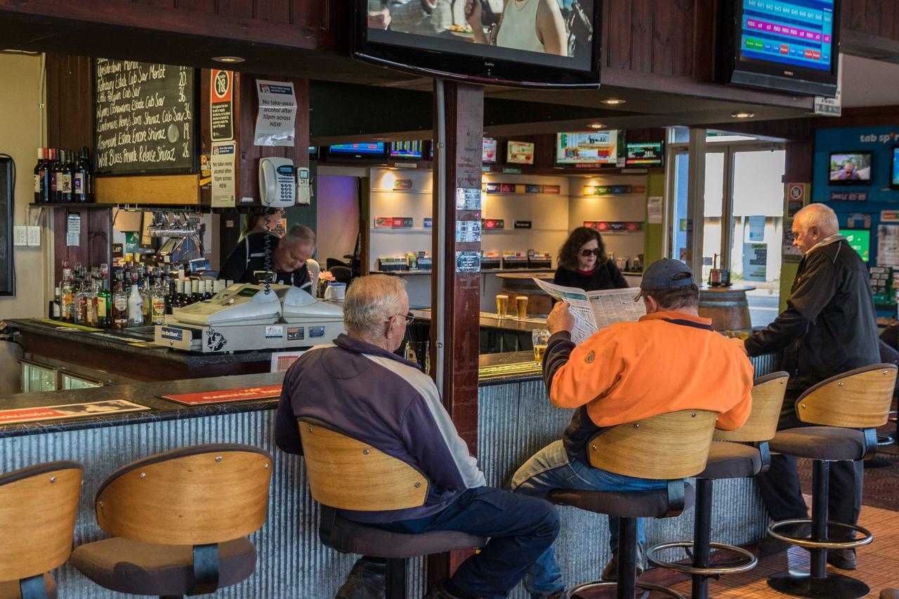 Moruya Waterfront Hotel Motel Екстериор снимка