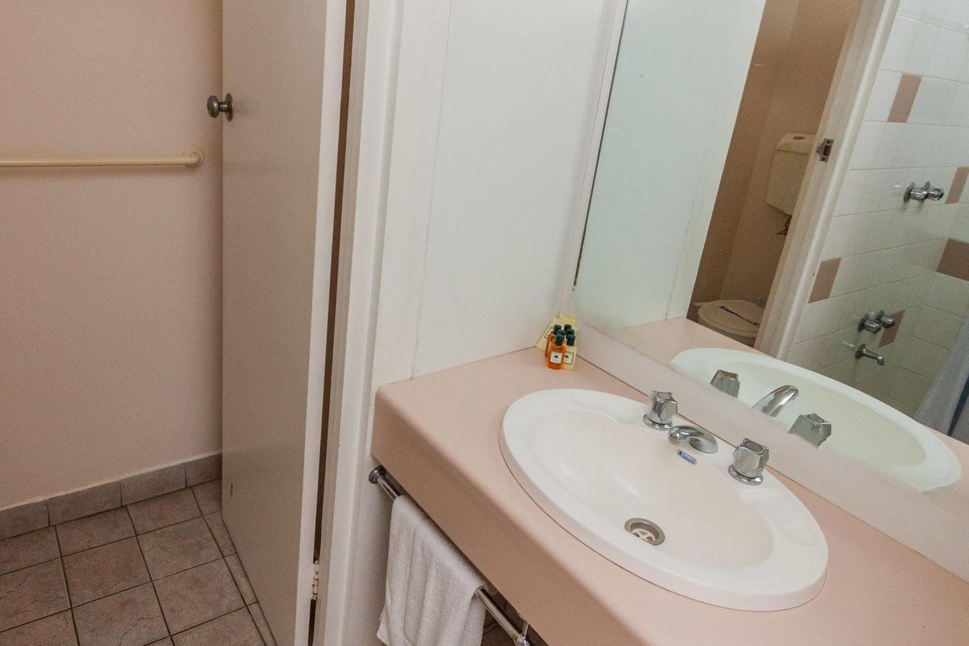 Moruya Waterfront Hotel Motel Екстериор снимка