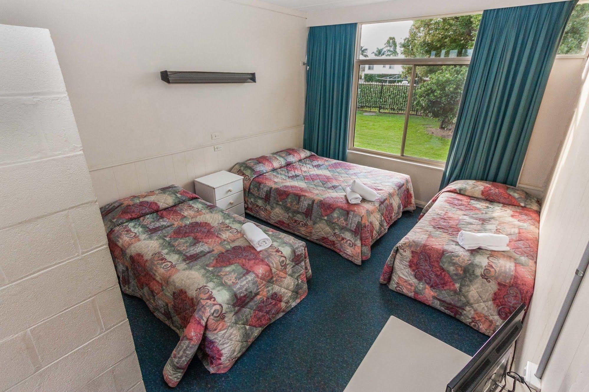 Moruya Waterfront Hotel Motel Екстериор снимка
