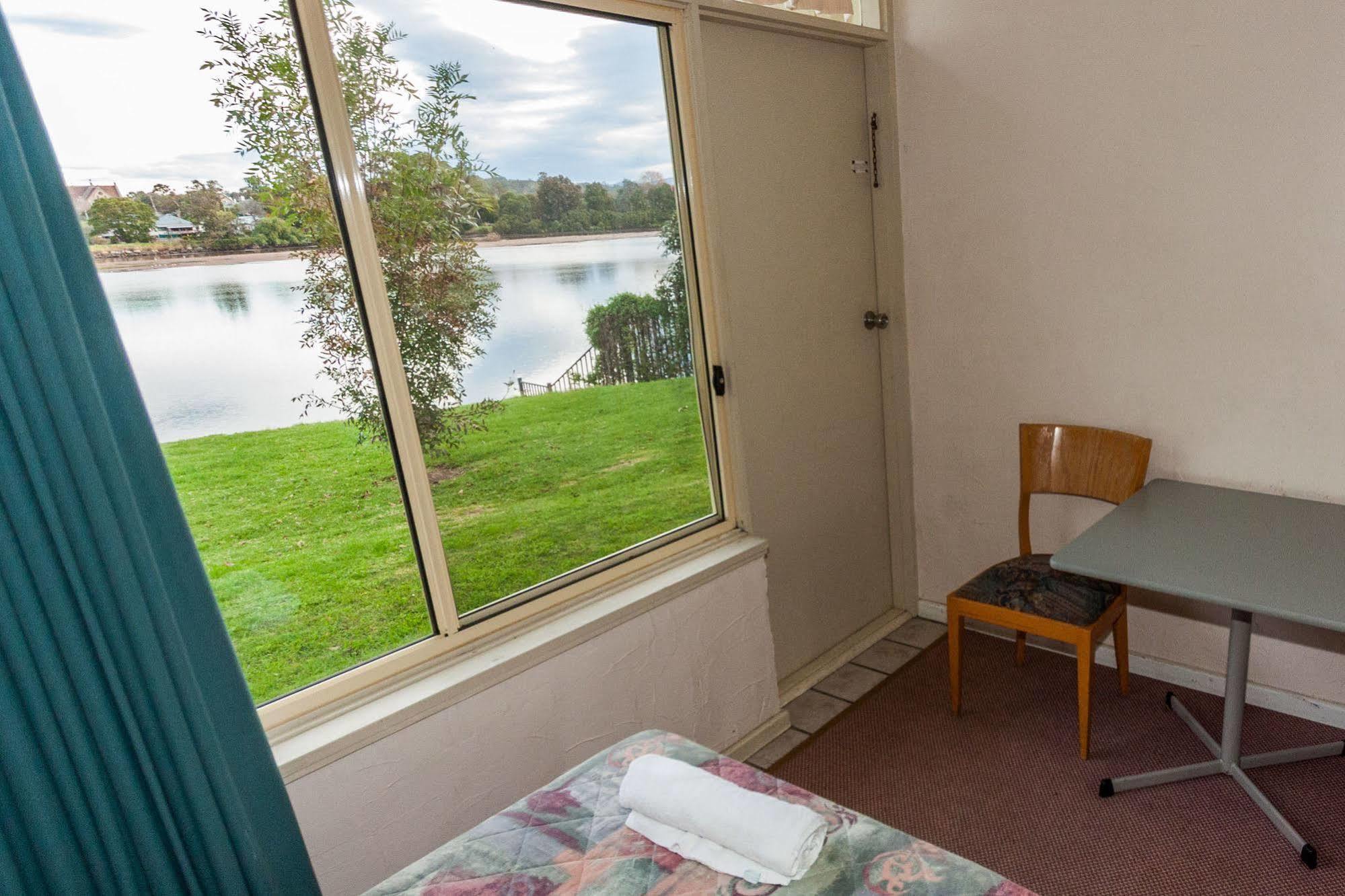 Moruya Waterfront Hotel Motel Екстериор снимка